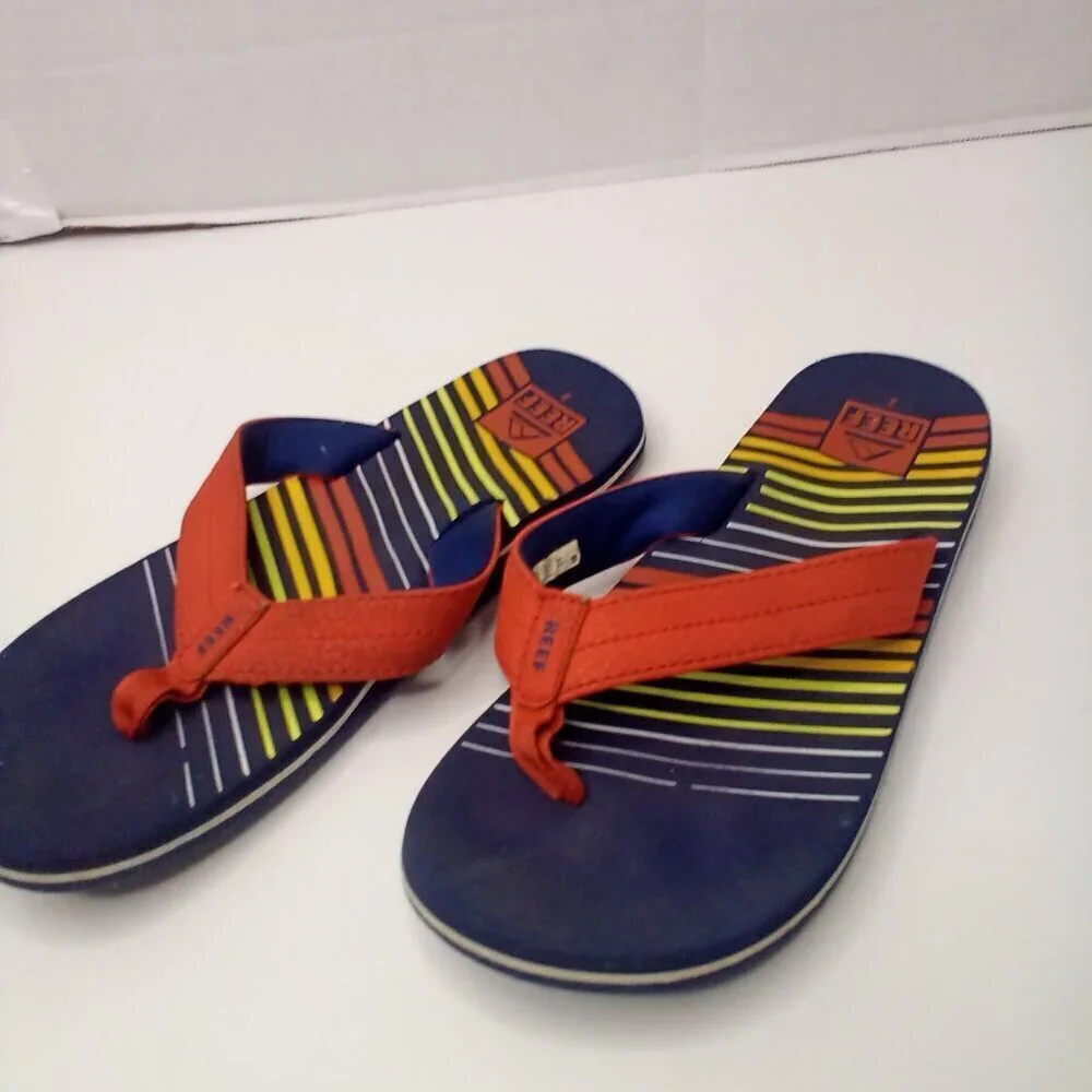 Reef Flip Flops Boys 2 Kids Rainbow Colorful Pre-owned